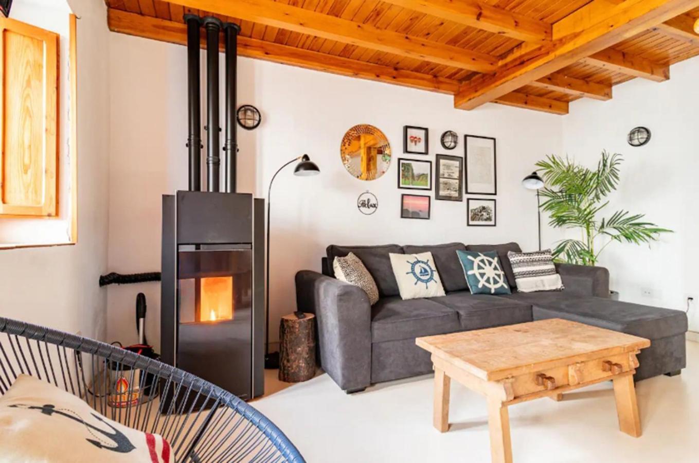 Casa Marinera Centrica En コミージャス エクステリア 写真